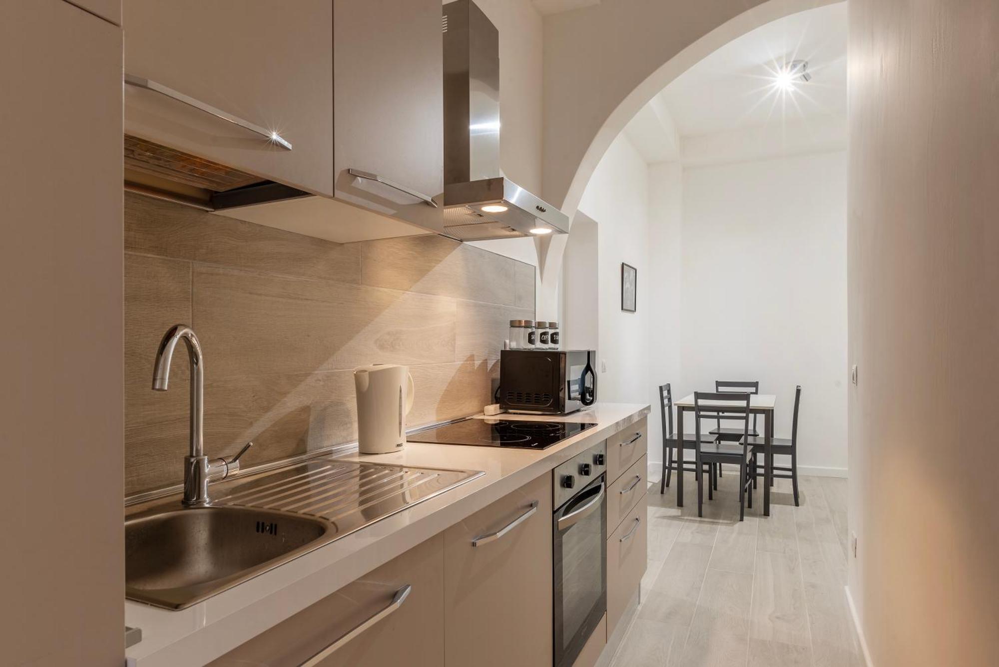 Terme Di Traiano Apartment - 10 Min Dal Colosseo Rom Exteriör bild